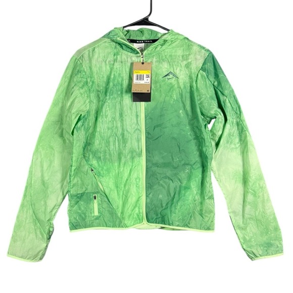 NWT Nike Trail Women's Repel Running Jacket Green Gradient Size Small FN6853-376 - Picture 1 of 3